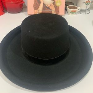 VINTAGE Amanda Smith Hat